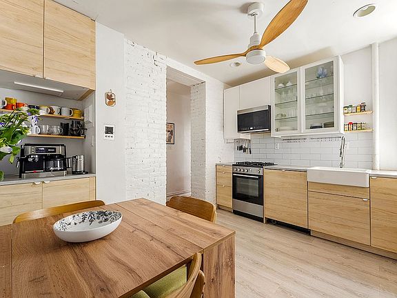 2nd image of 509 W 122nd St #3