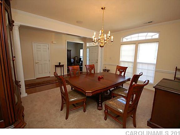 5th image of 111 Wood Lake Dr