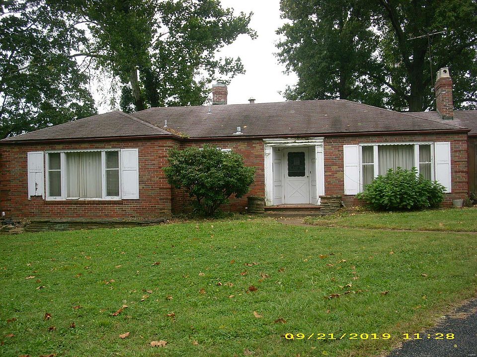 1st image of 95 W Sherwood Dr