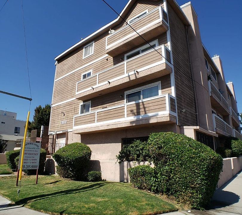 1st image of 11839 Burbank Blvd