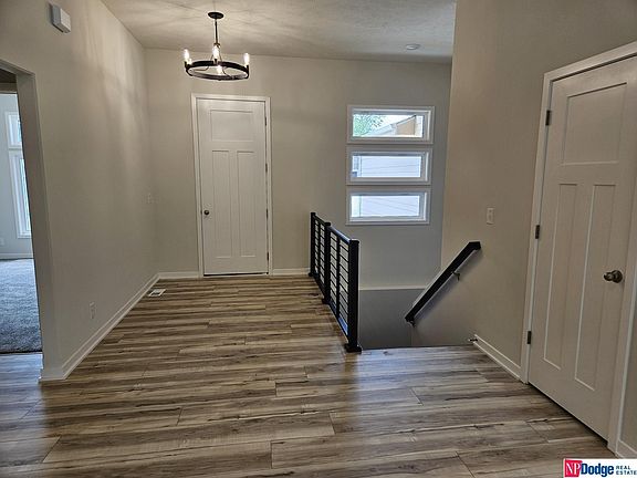 3rd image of 5258 Waterford Ave