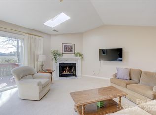 33 Partridge Berry Loop, Mills River, NC 28759