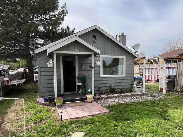 3706 Grant Loop, West Richland, WA 99353