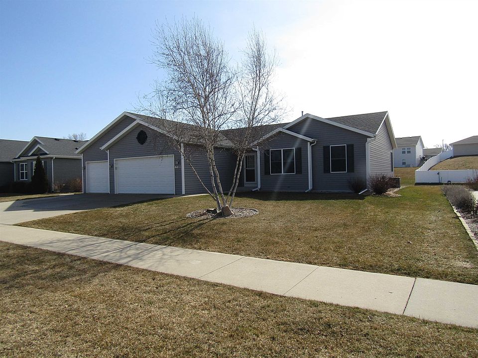 1st image of 4418 Sandstone Dr