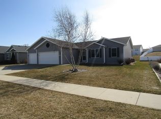 4418 Sandstone Dr, Janesville, WI 53545