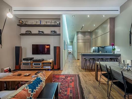 2nd image of 25 Commerce St #1