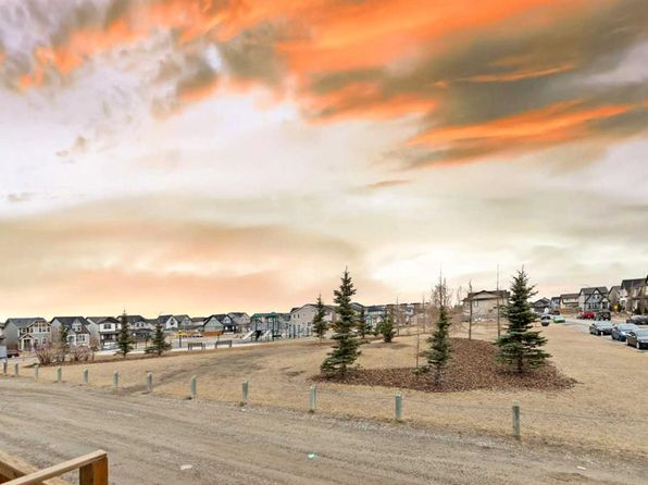 78 NW Skyview Point Grn NE, Calgary, AB T3N 0G6