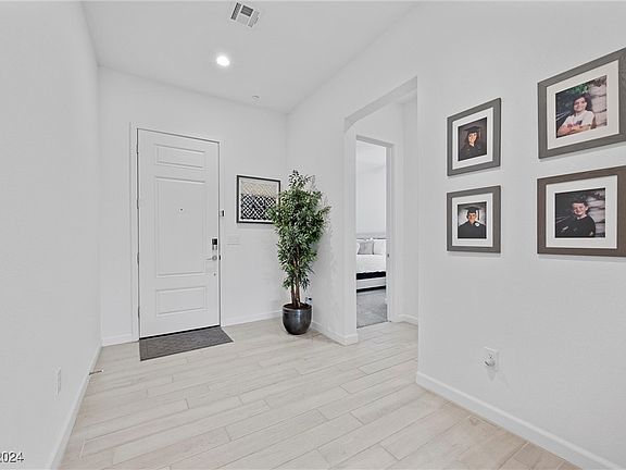 5th image of 8949 Skye Treeline St