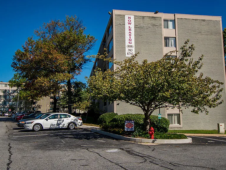 Heritage Park Apartments Building 18