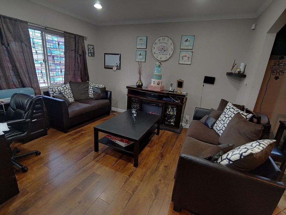 1st image of 3714 Josephine St
