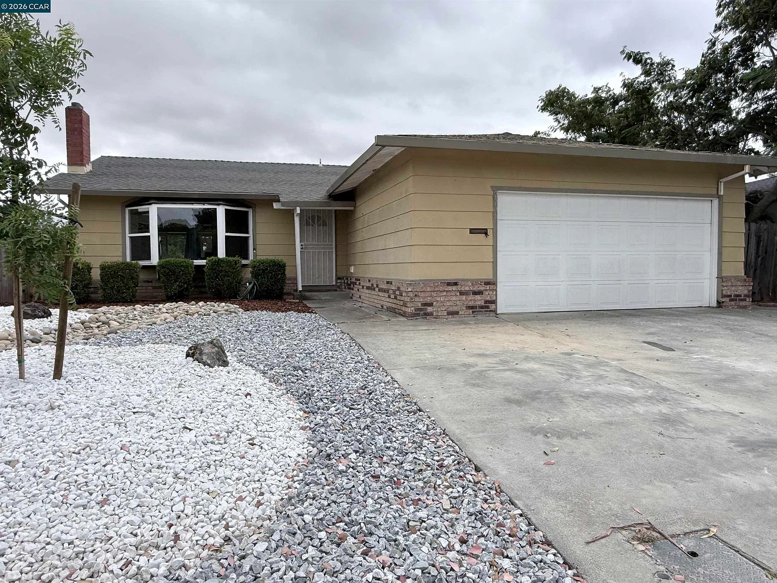 4 bed, 1608 sqft, $2,900 — Photo 4