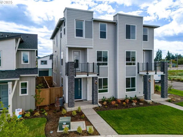 3664 SE 86th Ave, Hillsboro, OR 97123