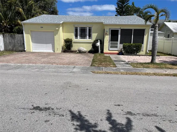 1607 Hayes St, Hollywood, FL 33020