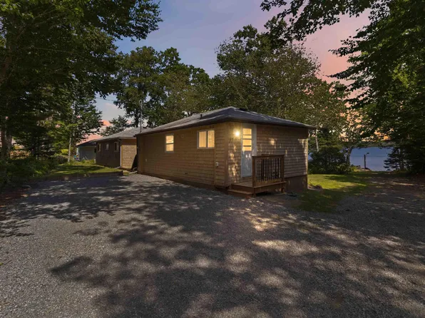 15 & 17 Juniper Ln, Upper Lakeville, NS B0J 1Y0