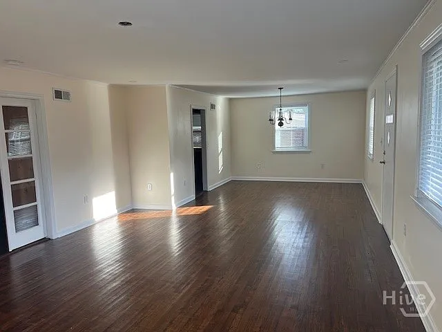 16 Herty Ave — Photo 5
