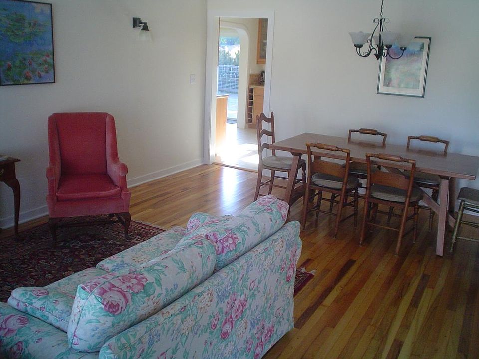 2nd image of 1111 Morrissey Blvd