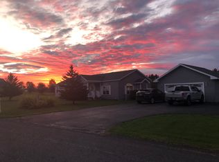 44 Sparrowhawk Point Rd, Lisbon, NY 13658