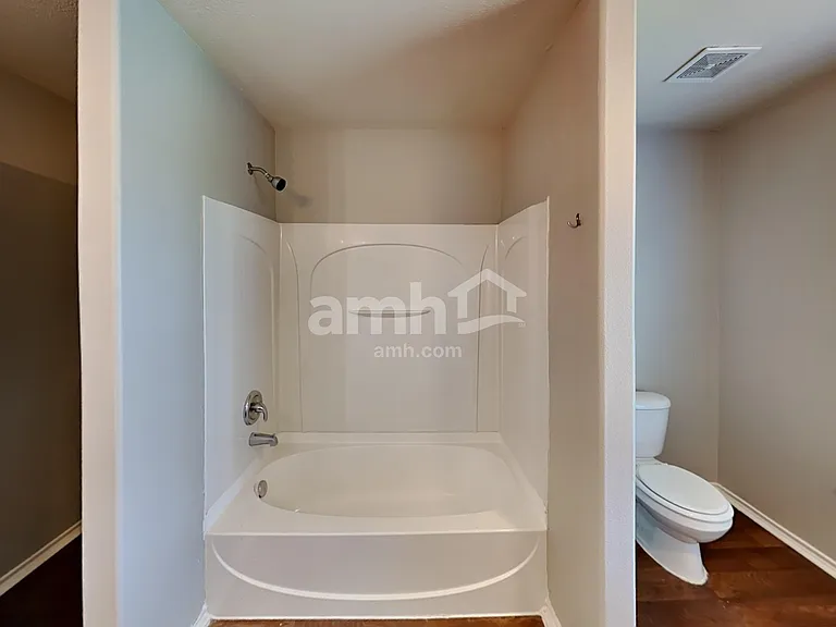 2321 Shady Birch Dr — Photo 12