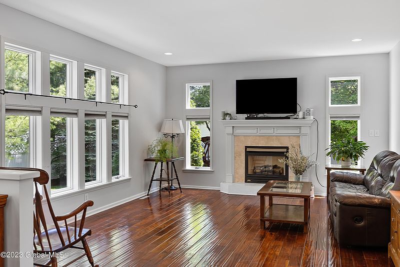 4th image of 3032 Patrick Road