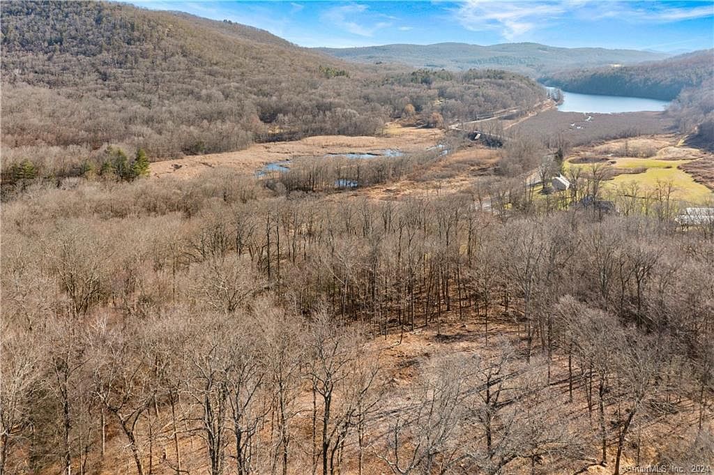 14 Highland Rd, South Kent, CT 06785 Zillow