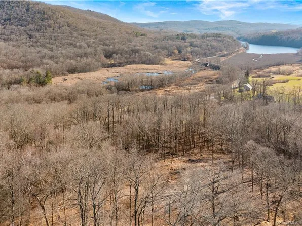 14 Highland Road, Kent, CT 06785
