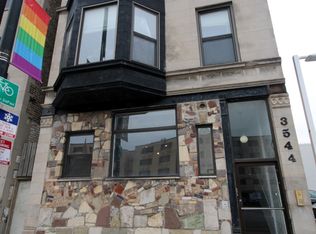 3544 N Halsted St, Chicago, IL 60657