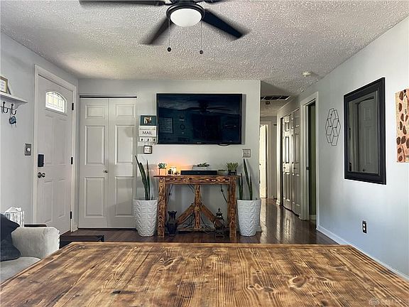 3rd image of 6069 Leycross Dr