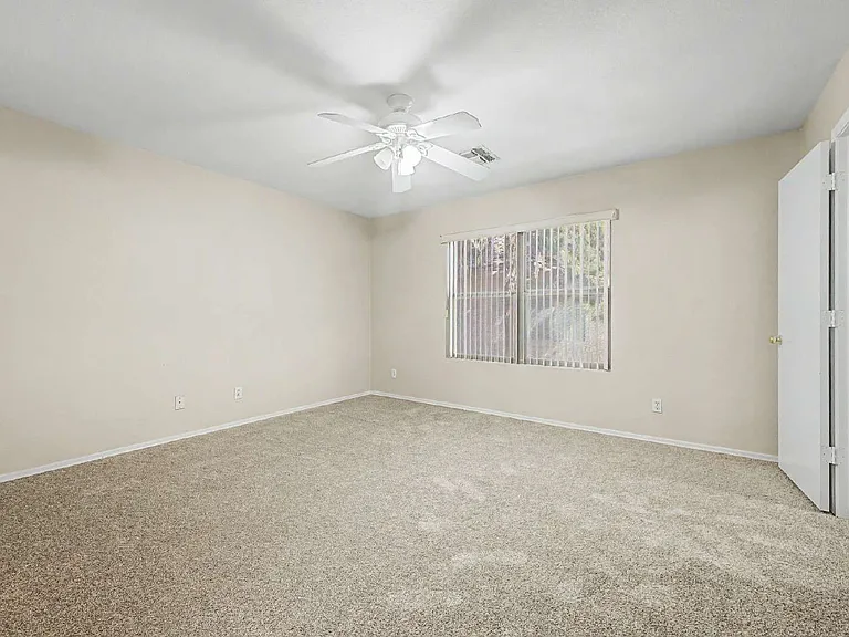 15994 N 135th Dr — Photo 18