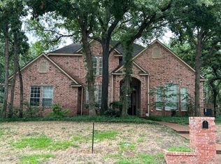 6 Oak Forrest Cir, Denton, TX 76210