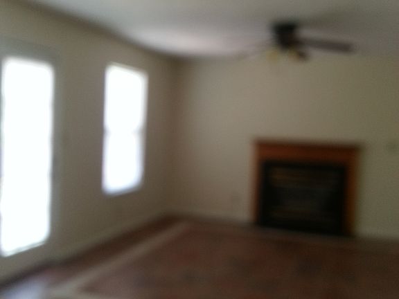 4th image of 215 White Stone Ct