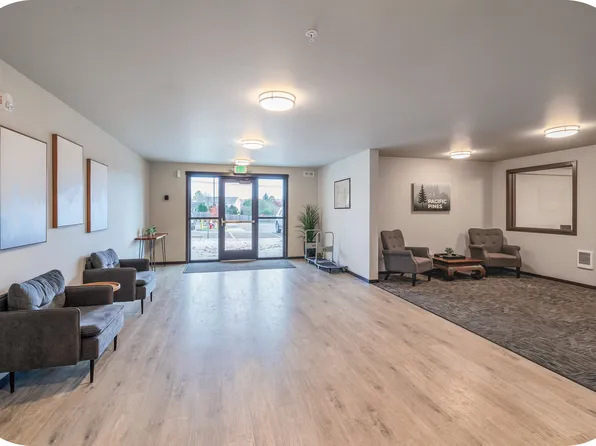 Pacific Pines Apartments