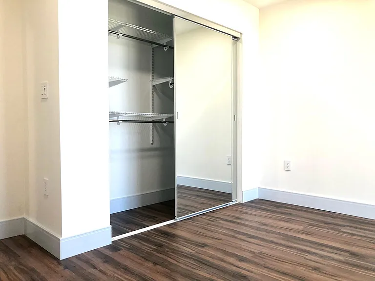 4904 Spruce St #308 — Photo 10