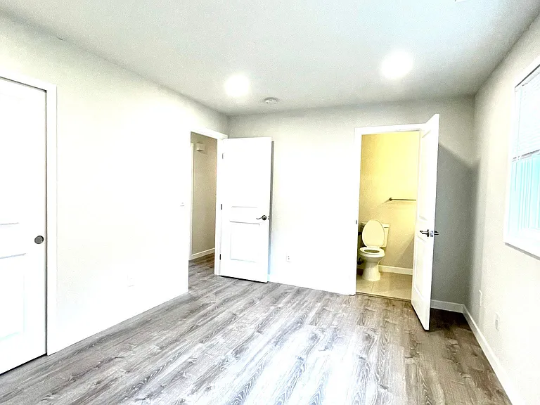 20832 Poplar Way — Photo 31