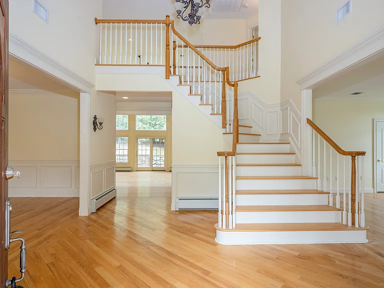 23 Sandyfields Ln — Photo 8