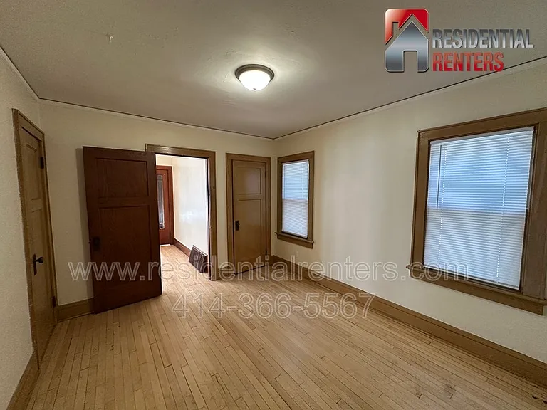 4048 N 7th St #LOWER — Photo 3