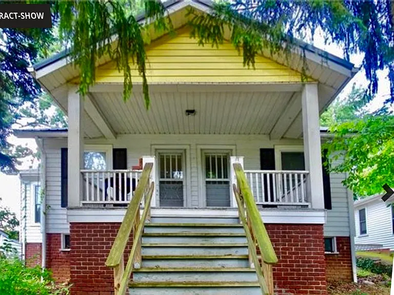 16 Oteen Park Pl — Photo 1