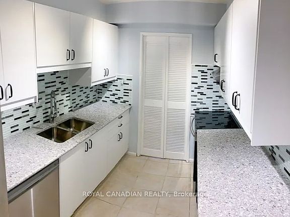 5th image of 20 Gilder Dr Unit 204