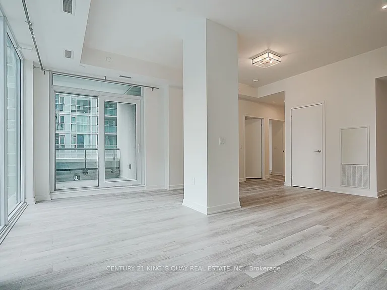 121 Saint Patrick St #722 — Photo 21