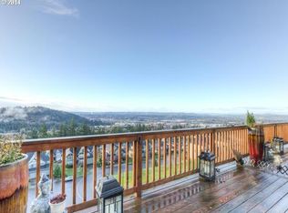 11030 SE Lenore St, Happy Valley, OR 97086