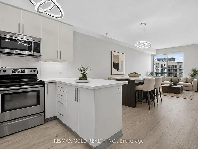 24 Woodstream Blvd #909 — Photo 9