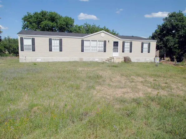 106 Casey Dr, Kingsland, TX 78639