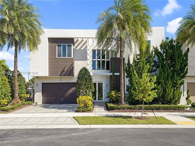 1st image of 7515 NW 99th Ave