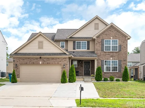 3078 White Ash Dr, Tipp City, OH 45371