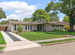 7822 Braesview Ln, Houston, TX 77071