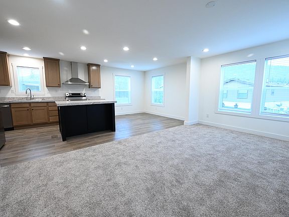 4th image of 1 Corral Ln Unit 37
