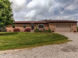 556 Truman Dr, Mount Washington, KY 40047