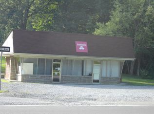 9423 Orby Cantrell Hwy, Pound, VA 24279