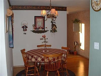 5th image of 44 Dusty Ln