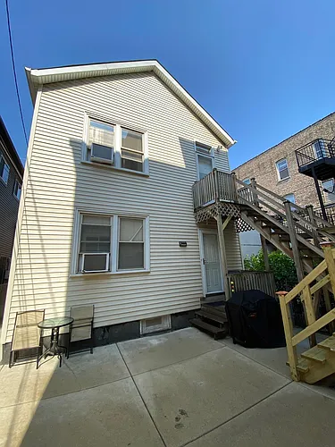 872 N Marshfield Ave #CH2 Photo 1 872 N Marshfield Ave #CH2 Photo 1