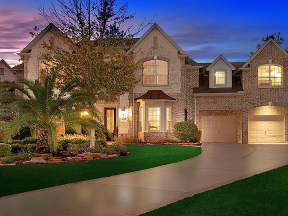 2nd image of 42 Cove View Trail Ct